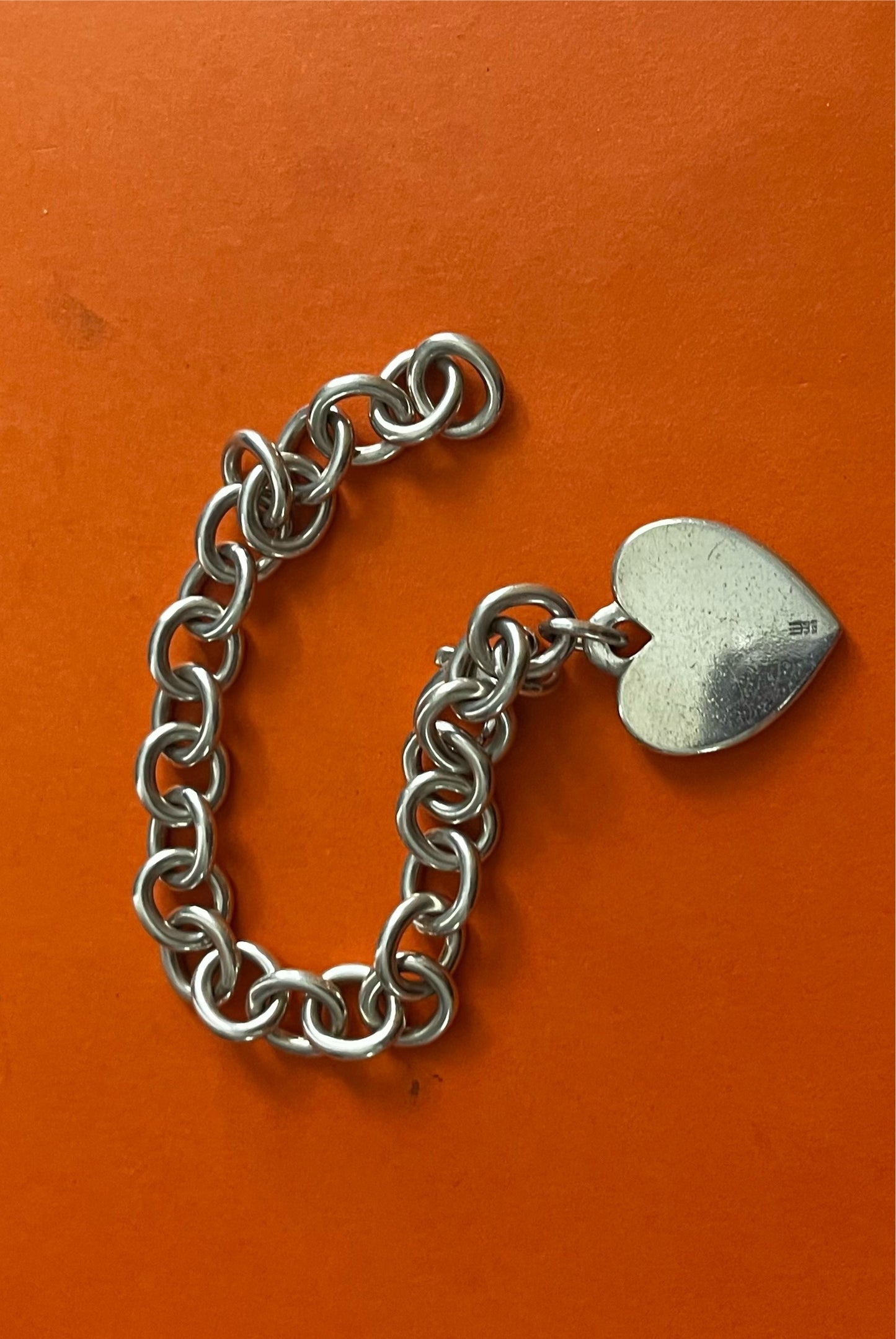 Pre-Owned James Avery Retired Sterling Silver Cable Chain With Large Heart Bracelet