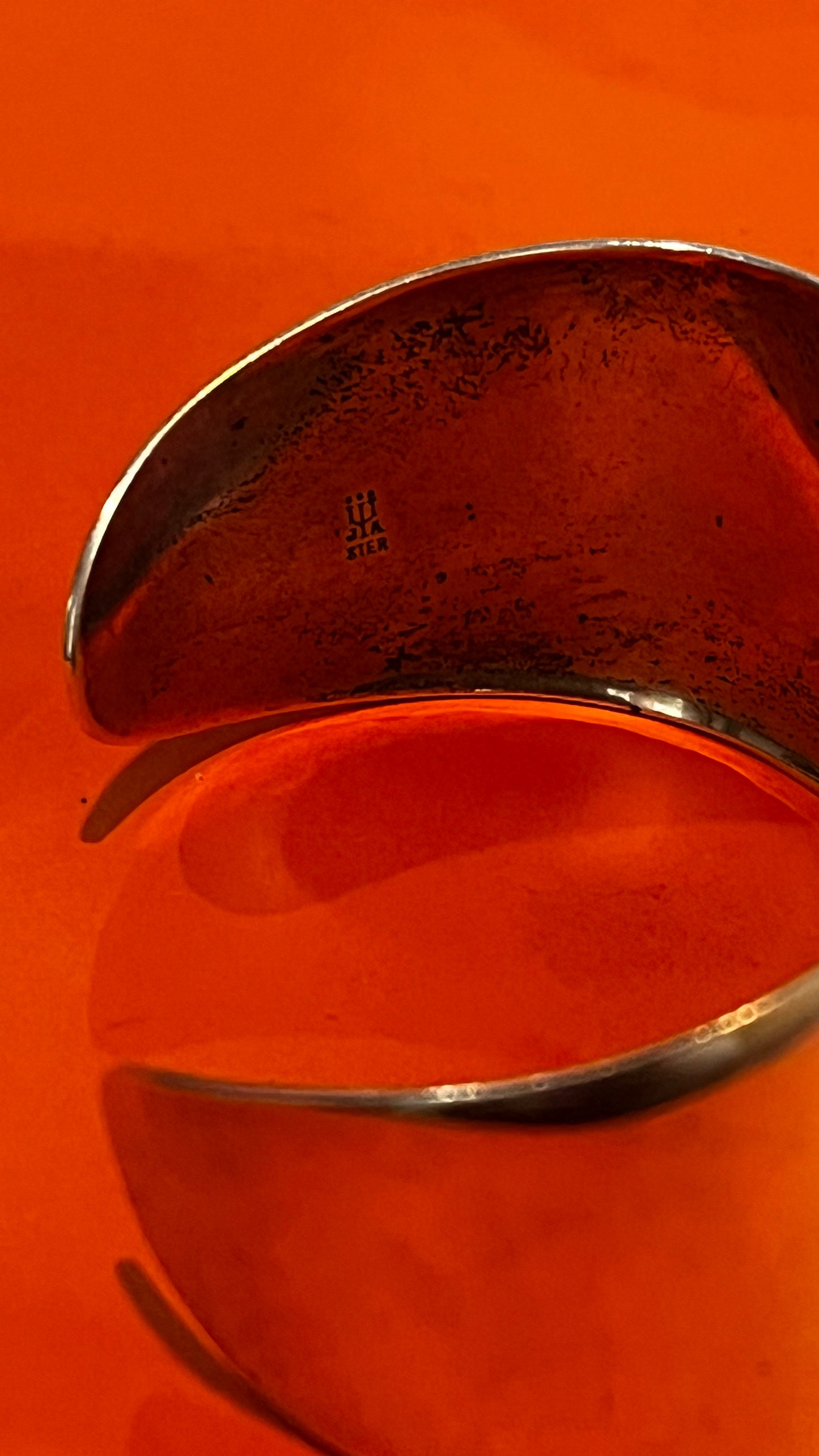 Pre-Owned James Avery Retired Sterling Silver WIDE Cuff Bracelet