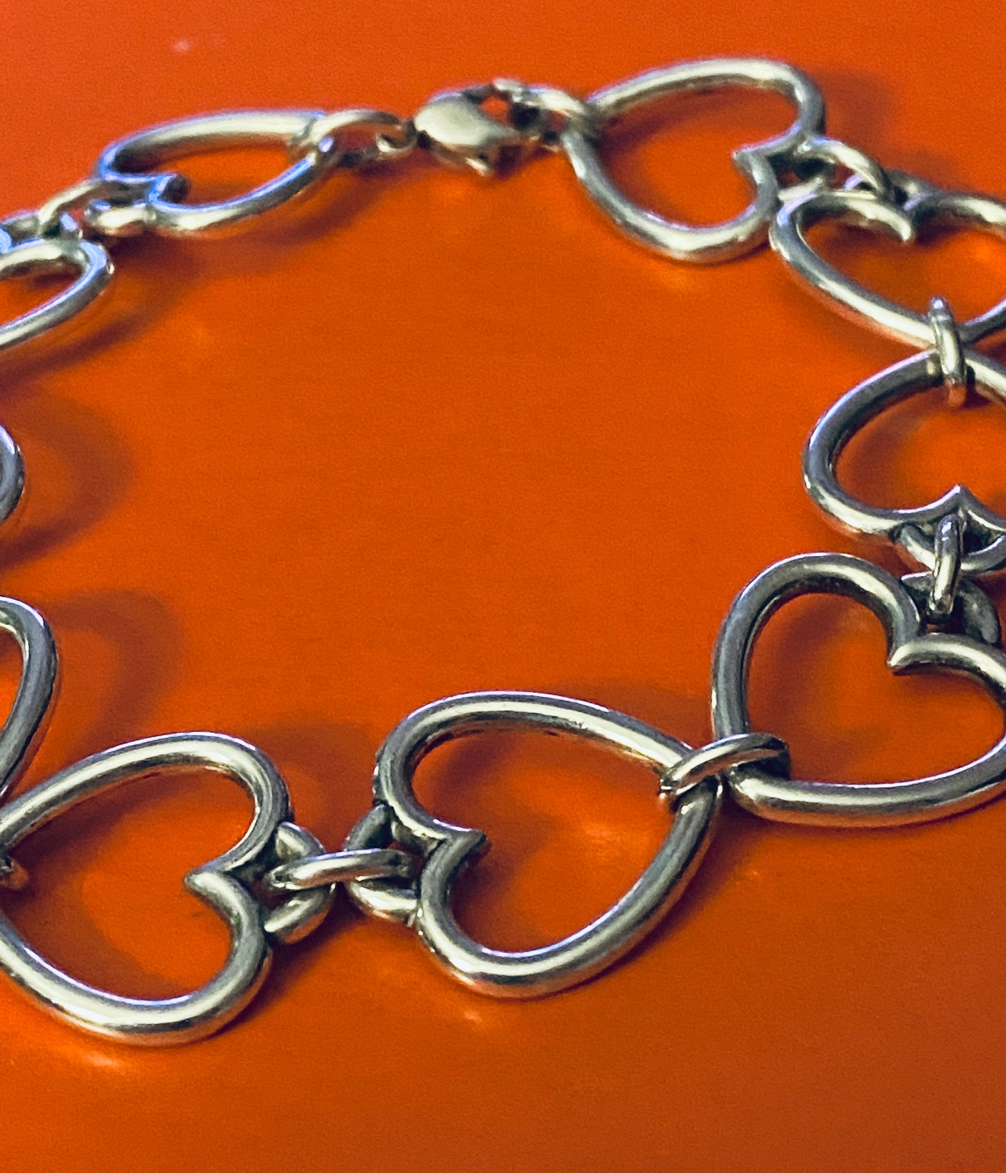 Pre-Owned James Avery Retired Silver Hearts Bracelet Size M