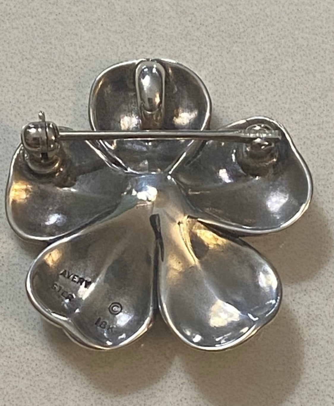 Pre Owned James Avery Retired Silver and 18k Gold April Flower Pendant or Pin
