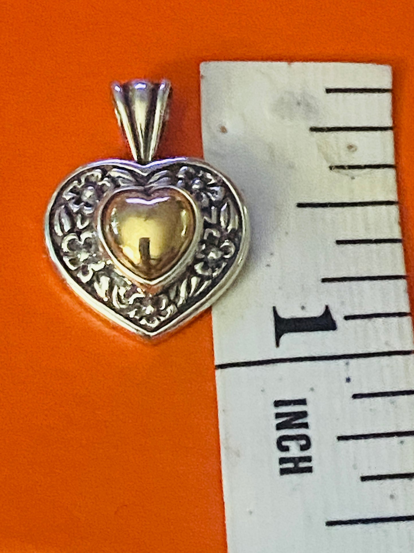 Pre-Owned James Avery Retired 14k Gold & Silver Heart of Gold Pendant