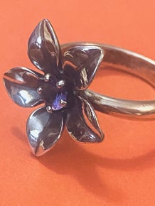Pre-Owned James Avery Retired Silver Amethyst Flower Ring Size 10