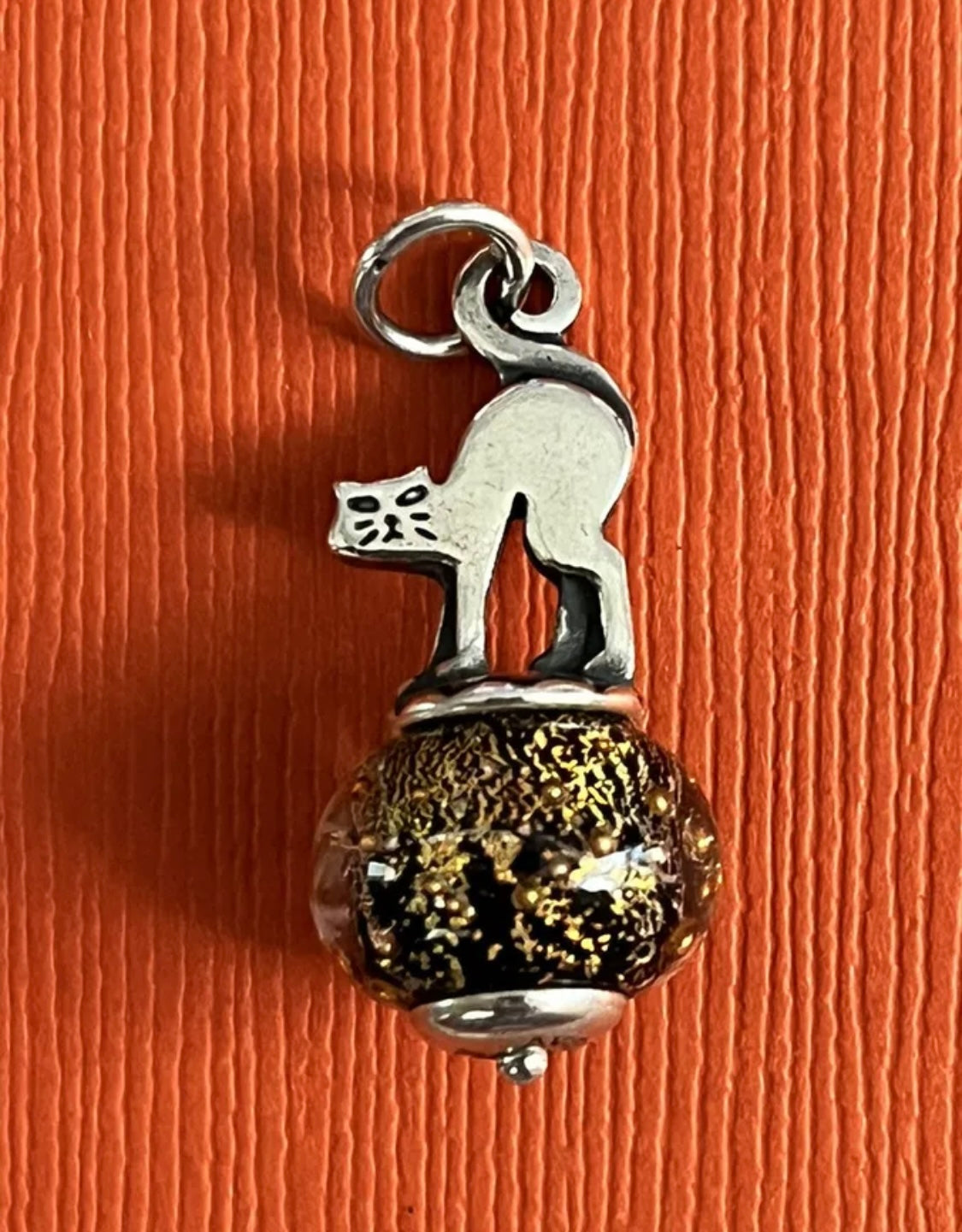 James Avery Retired Scaredy Cat Finial Art Glass