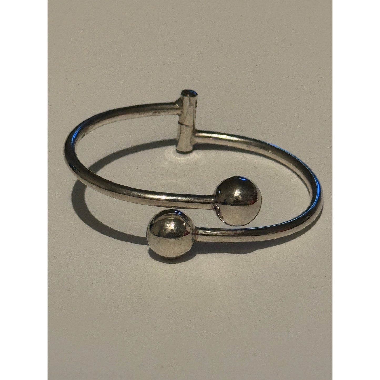 Vintage ATI Mexico 925 Sterling Silver Hinged Bypass Ball-End Bangle Orb Bracelet 14.8g