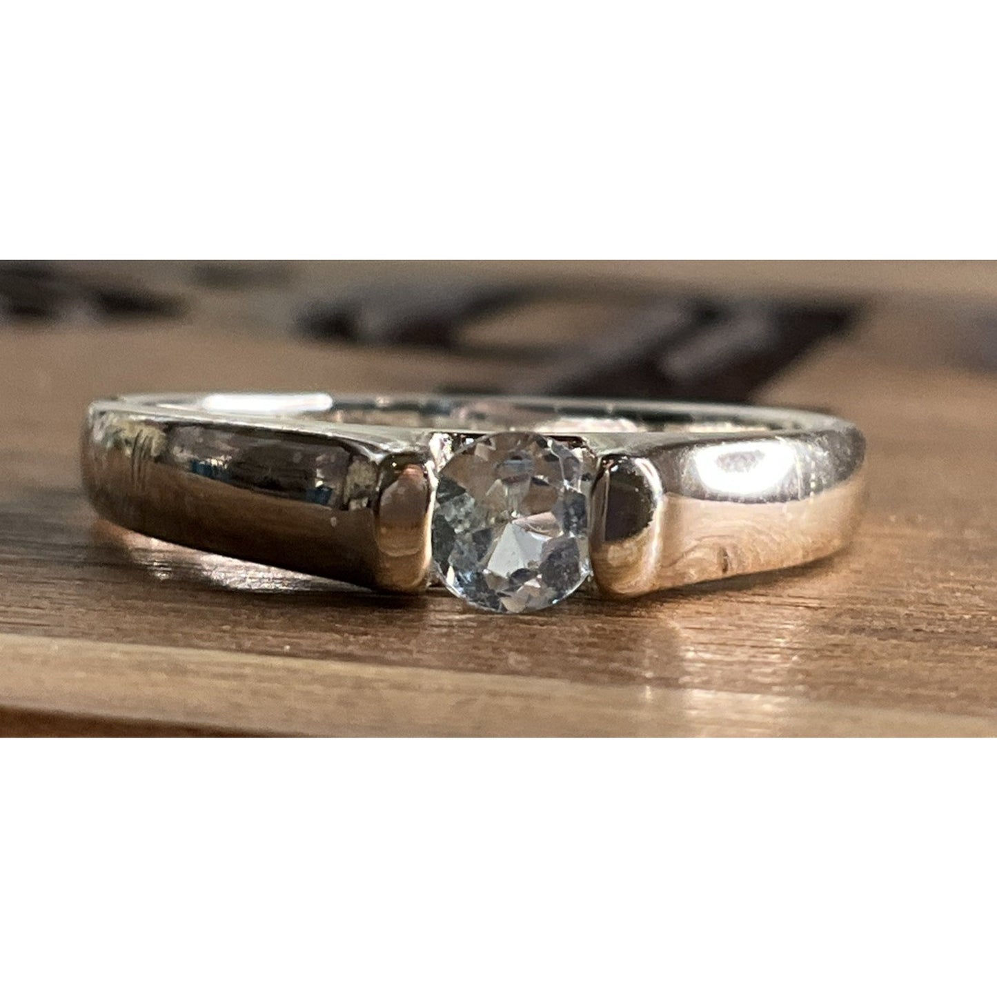 Vintage Sterling Silver Blue Topaz Solitaire Ring Natural Blue Gemstone Sz 7.25