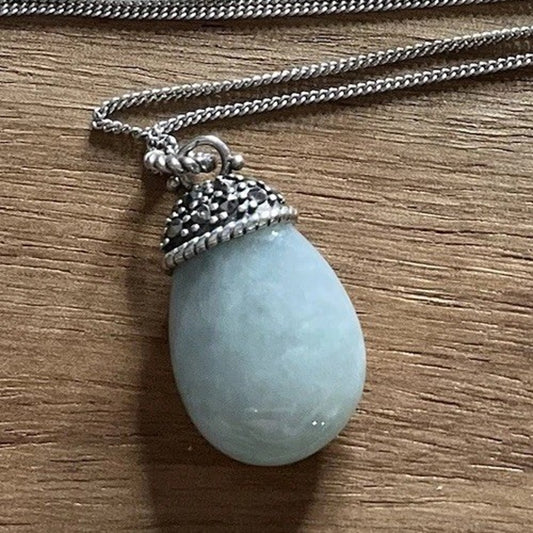 Vintage Sterling Silver Green Jade Teardrop Pendant Necklace 925 Marcasite Cap