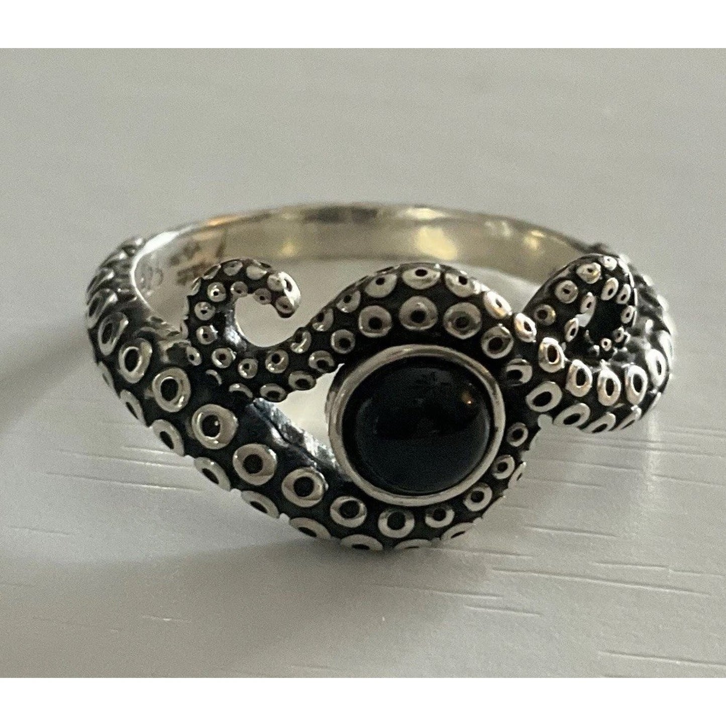 Vintage Sterling Silver Octopus Tentacle Ring Size 10 Black Onyx Stone Ocean