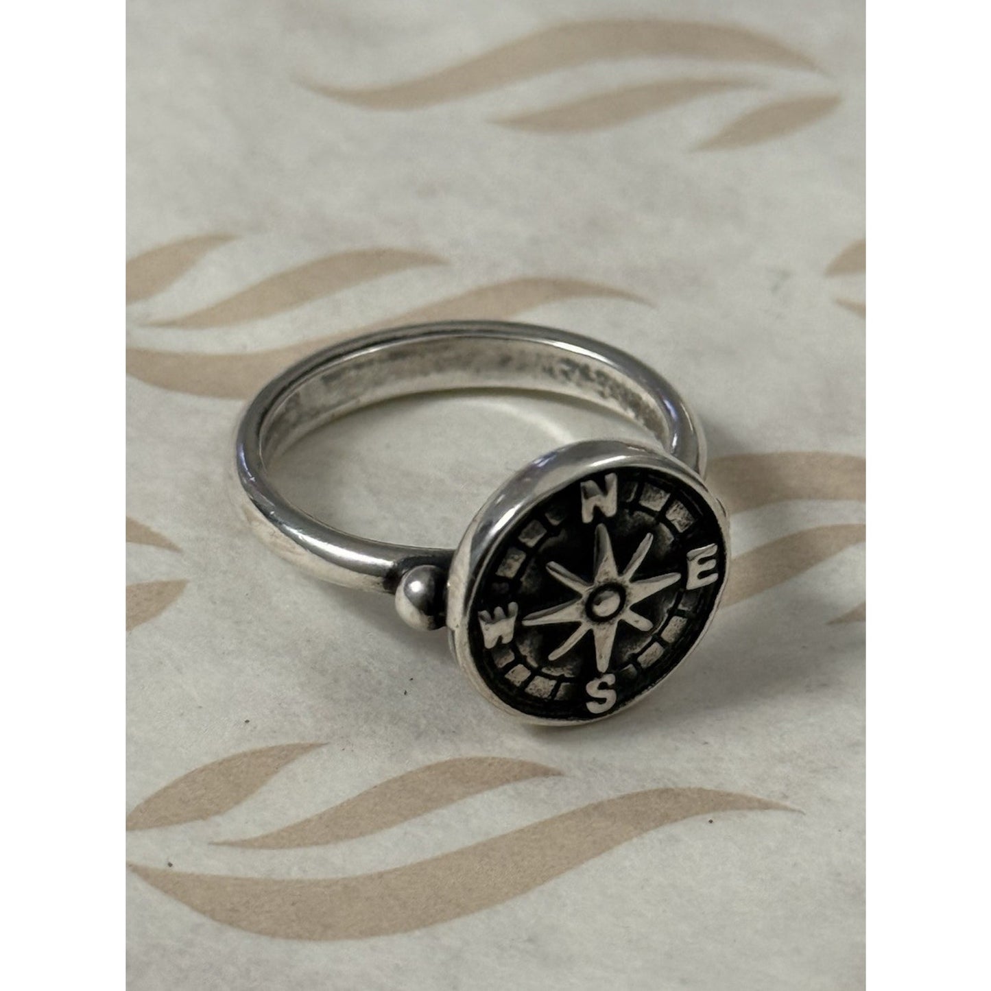 Pre owned James Avery Retired Sterling Silver “Life’s Journey” Compass Ring Size 7.5