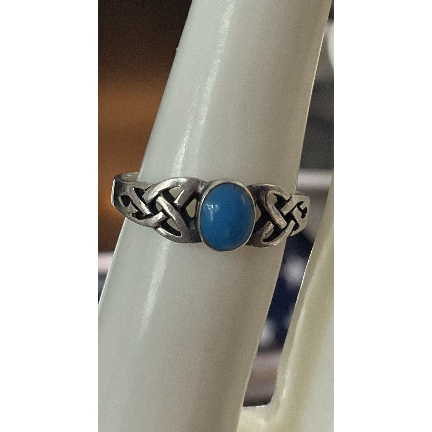 Sterling Silver Celtic Knot Ring with Blue Cabochon – Size 7