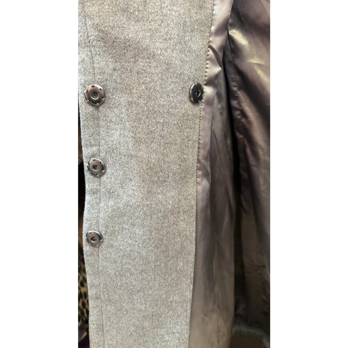 Bebe Women’s XS Gray Faux Fur Trim Long Coat Belted Statement Winter Jacket