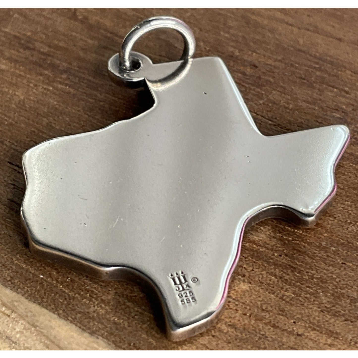 Retired James Avery Deep in the Heart Of Texas Hammered 925 & 14k Heart Pendant