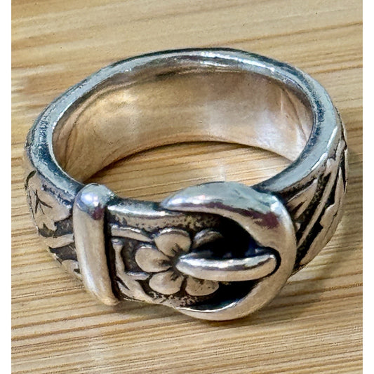 James Avery Retired Belt Buckle Floral Ring Sterling Silver Ring Size 6.5