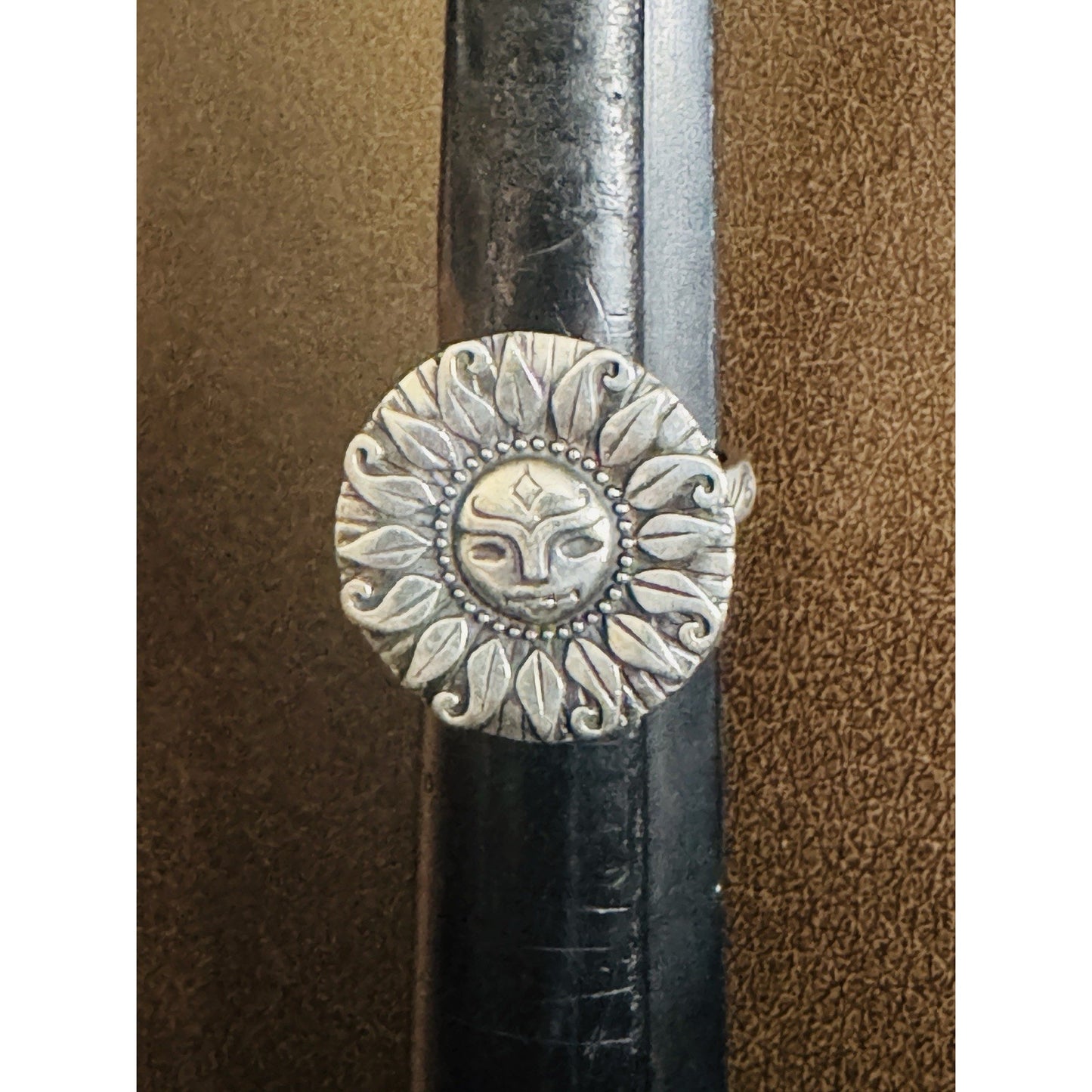 Pre owned James Avery Retired HTF Sterling Silver YOU ARE MY SUNSHINE Sun Ring Size 9