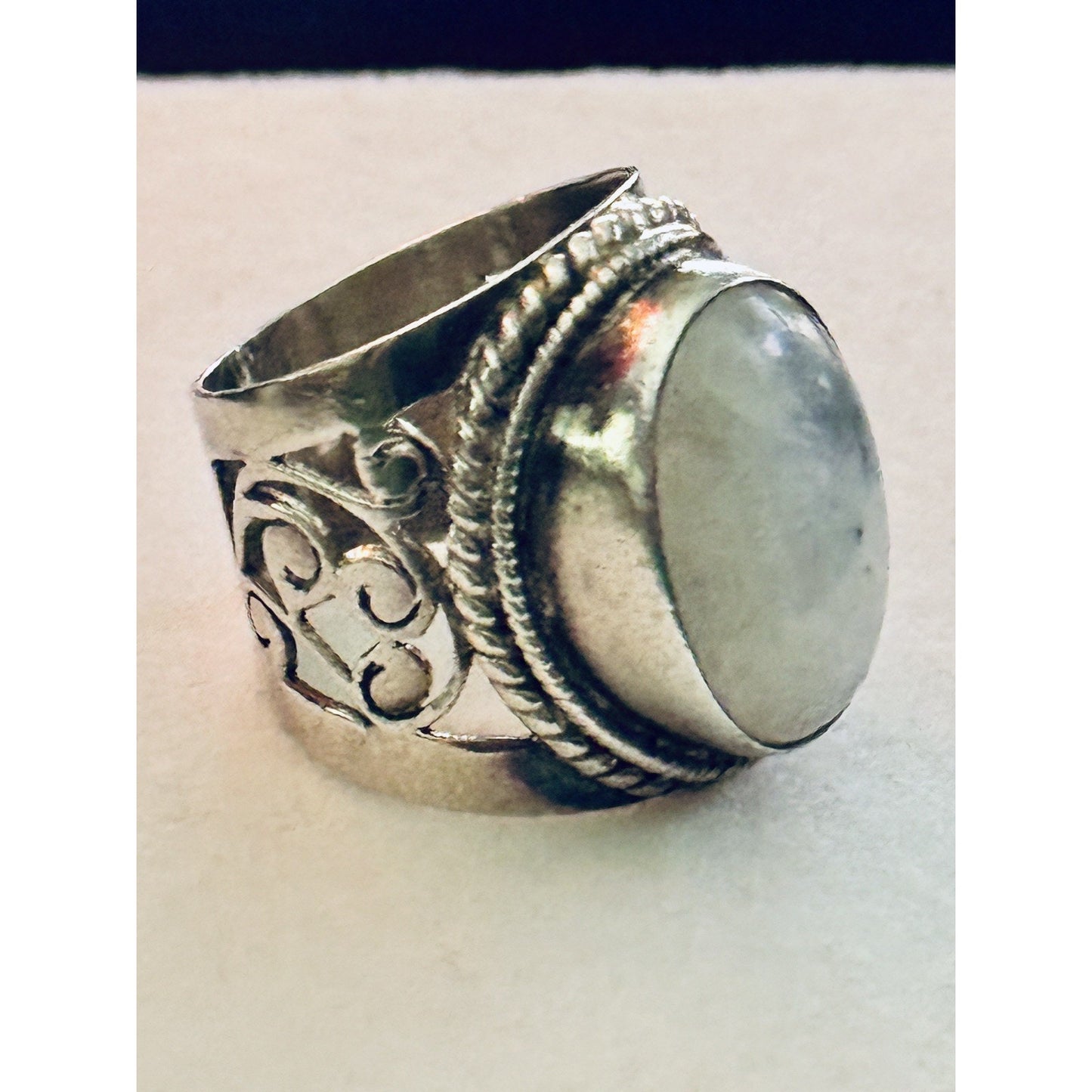 Vintage 925 Sterling Silver Natural Moonstone Statement Ring Size 8 13g Boho