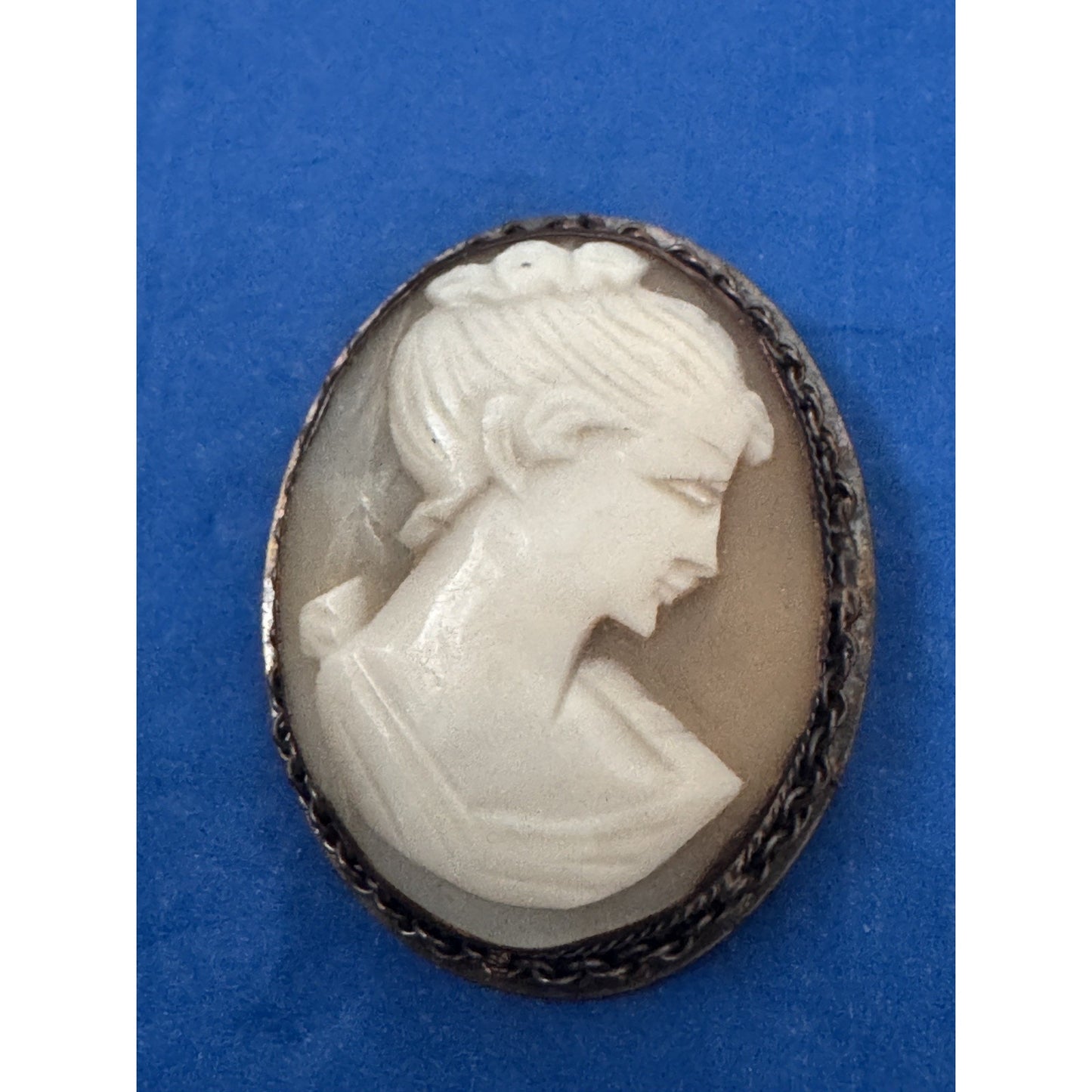 Vintage Hand Carved Shell Cameo 800 Silver European Brooch Or Pendant 1.5”