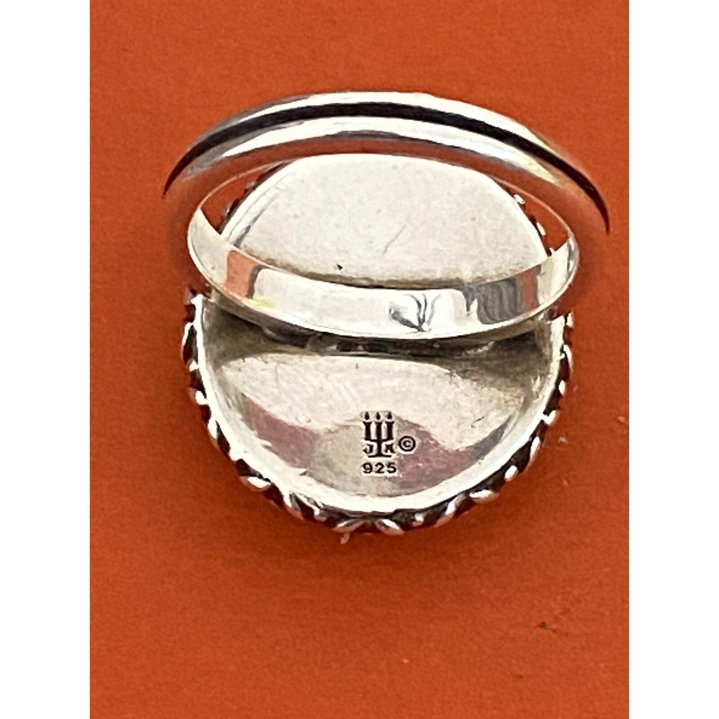 James Avery Retired HTF Sterling Silver Cameo Elephant Ring Size 6 Pre-Owned