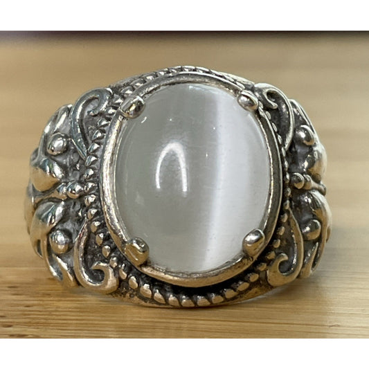 Vintage White Cat’s Eye Cabochon Statement Sterling Silver Ring Scrollwork Sz 6
