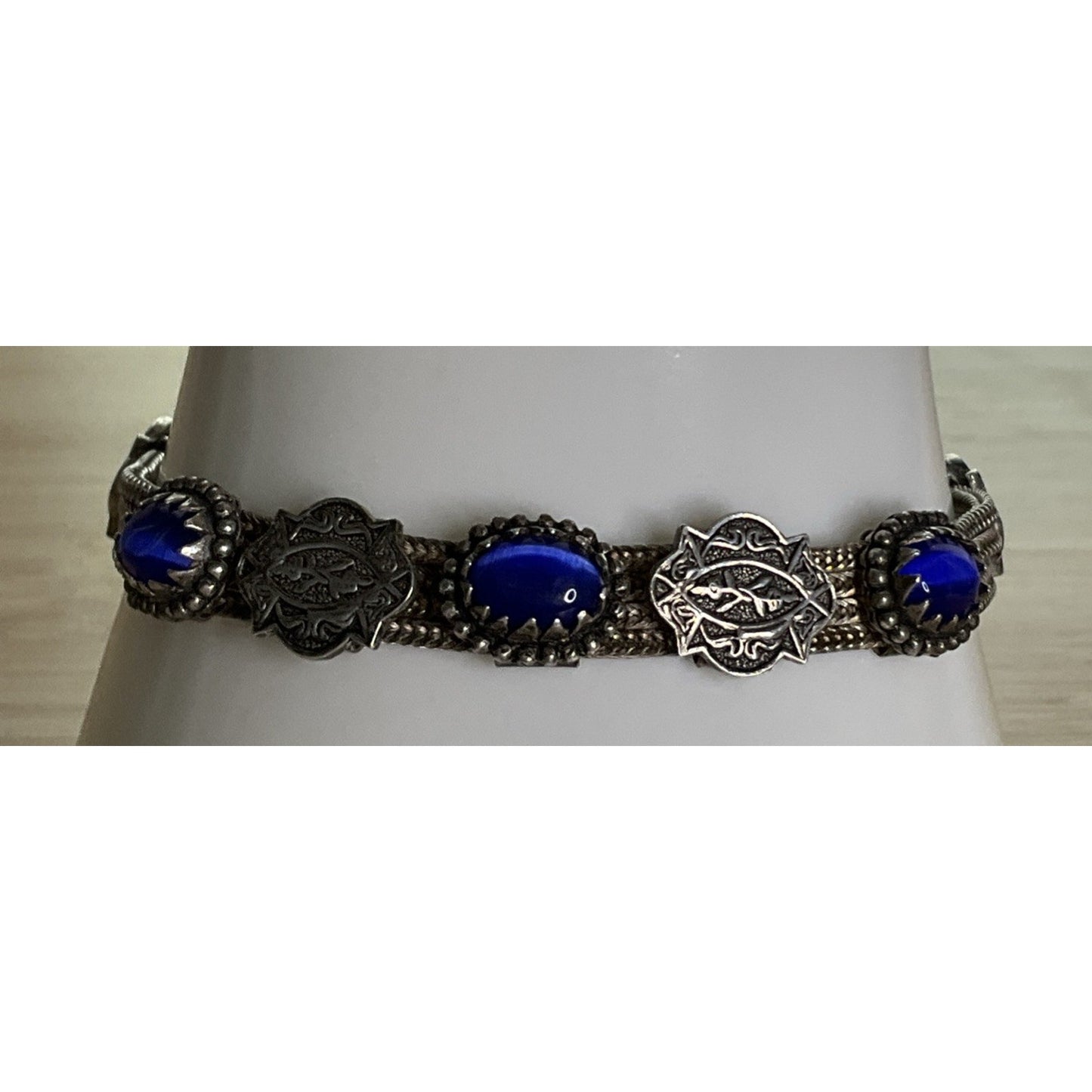 Vintage 925 Sterling Silver Blue Cat Eye Concho Multi Strand Bracelet 7.25”