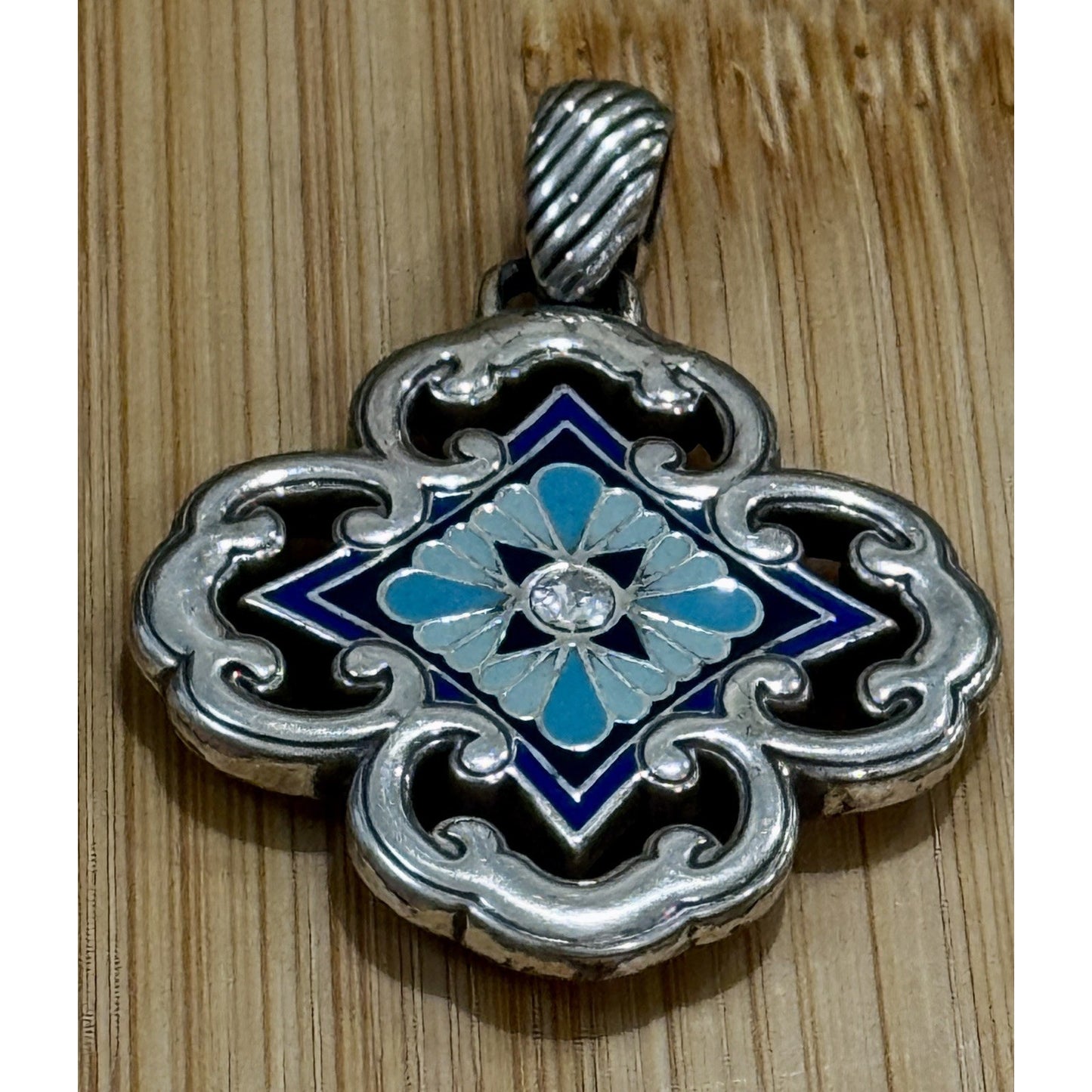 BRIGHTON Bella Capri Reversible Blue Enamel Mosaic Clover Silver Tone Pendant 2”