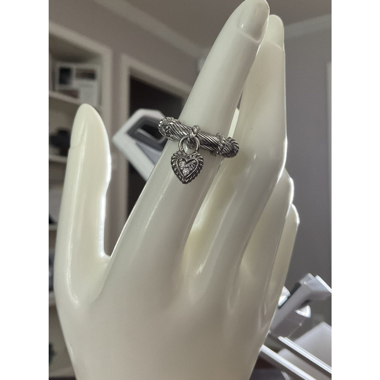 J Ripka Sterling Silver 925 Judith Ripka Dangle Pave CZ Heart Ring Size 6.5