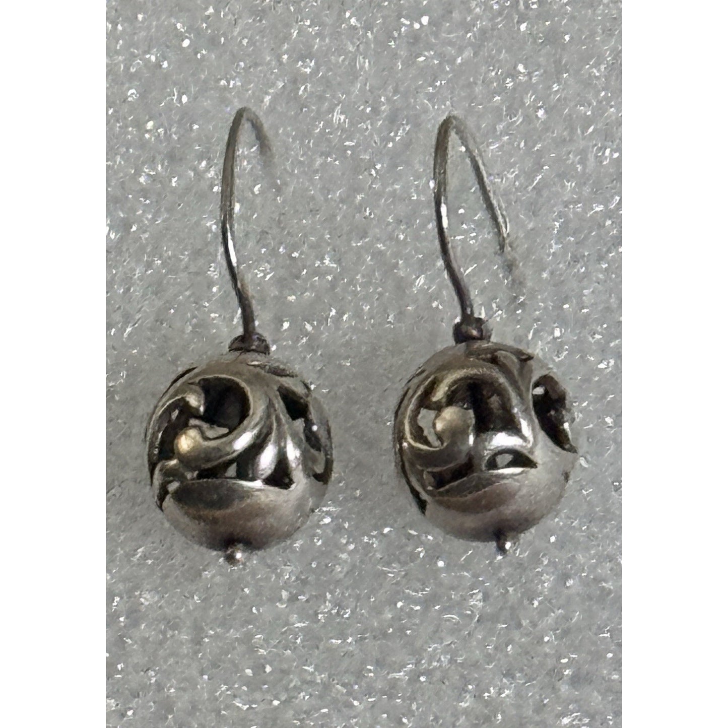 Silpada Sterling Silver Simple Delight Filigree Ball Bead Drop Earrings W0718