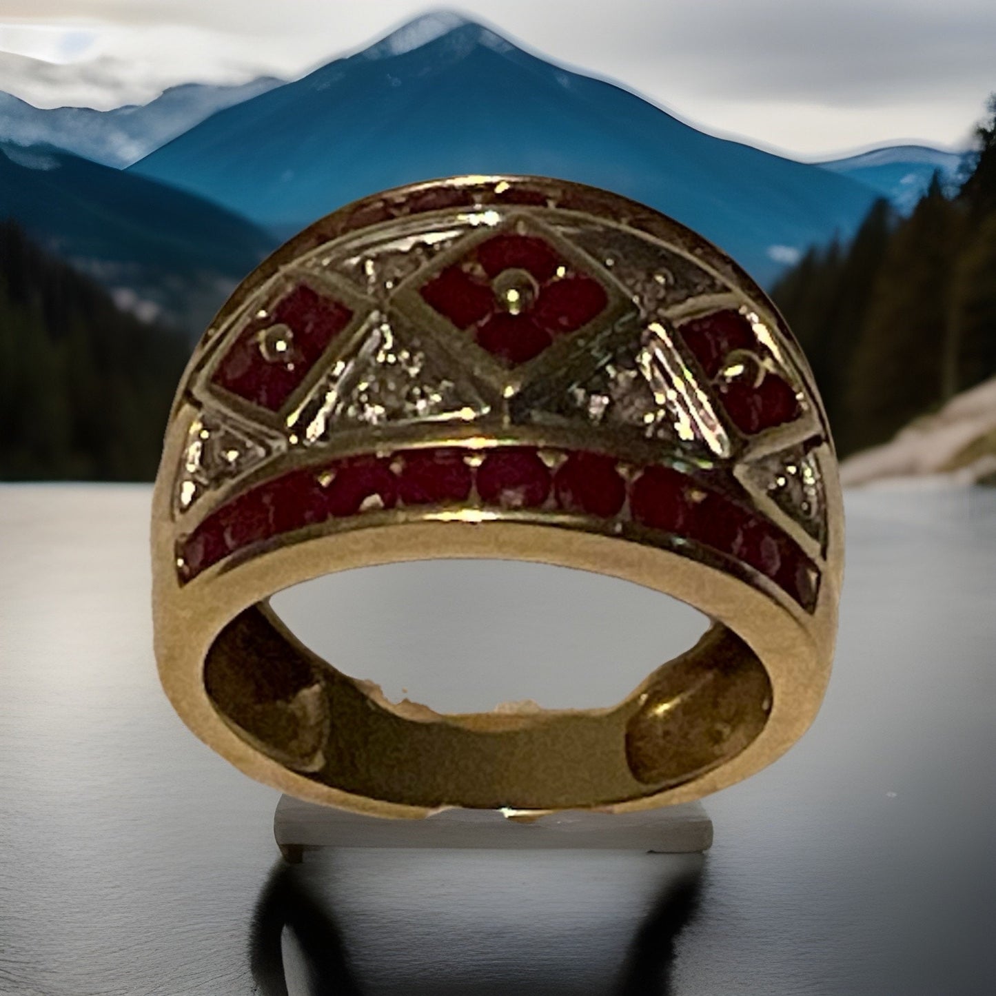 Vintage Alwand Vahan 14K Yellow Gold Ruby & Diamond Cigar Ring – Size 6.5