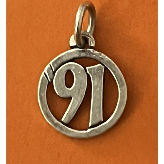 James Avery Retired Sterling Silver ‘91 Year In Circle Charm Pre-Owned