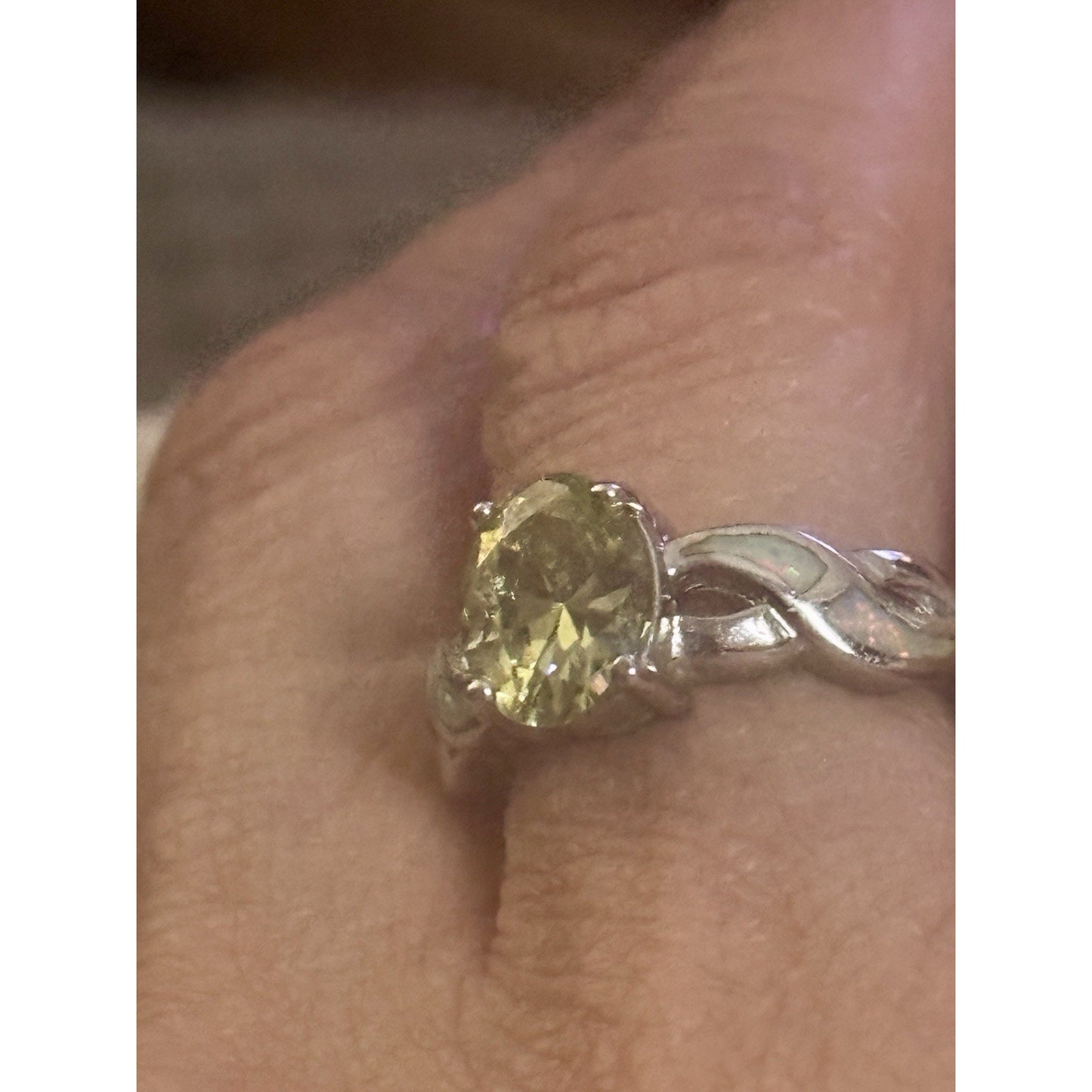Sterling Silver Prasiolite Ring 925 Oval Green Amethyst Twist Band Size 6
