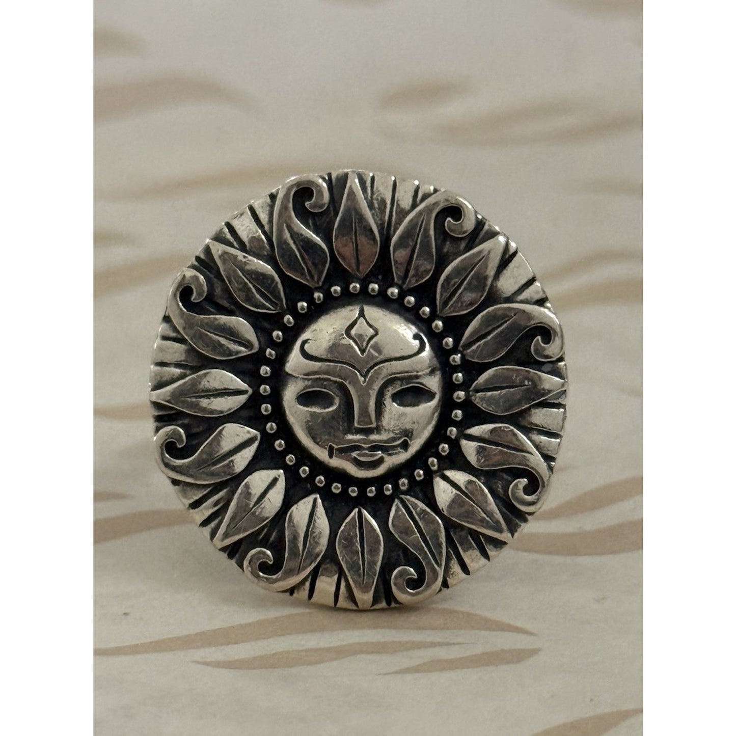 Pre owned James Avery Retired HTF Sterling Silver YOU ARE MY SUNSHINE Sun Ring Size 8.5