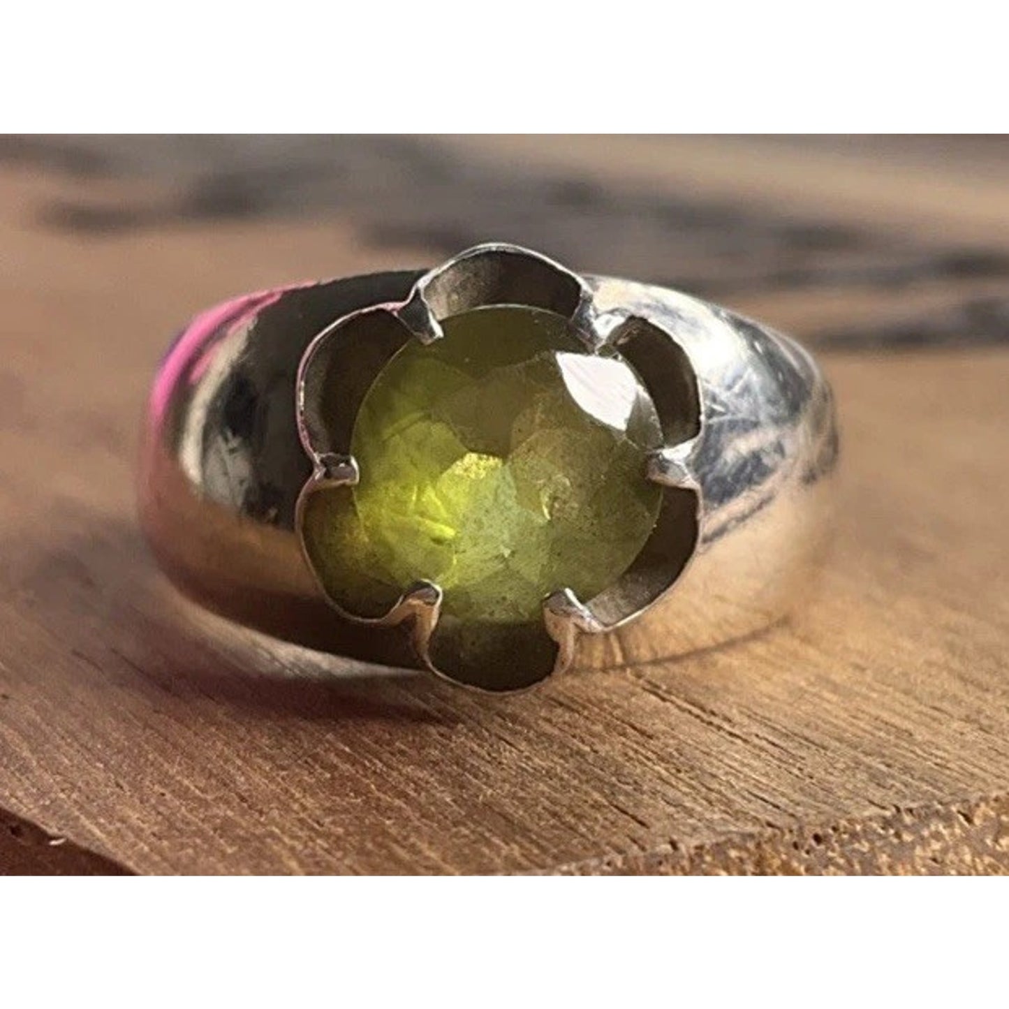 Sterling Silver Green Stone Solitaire Ring Size 8.5 Modernist Statement 925