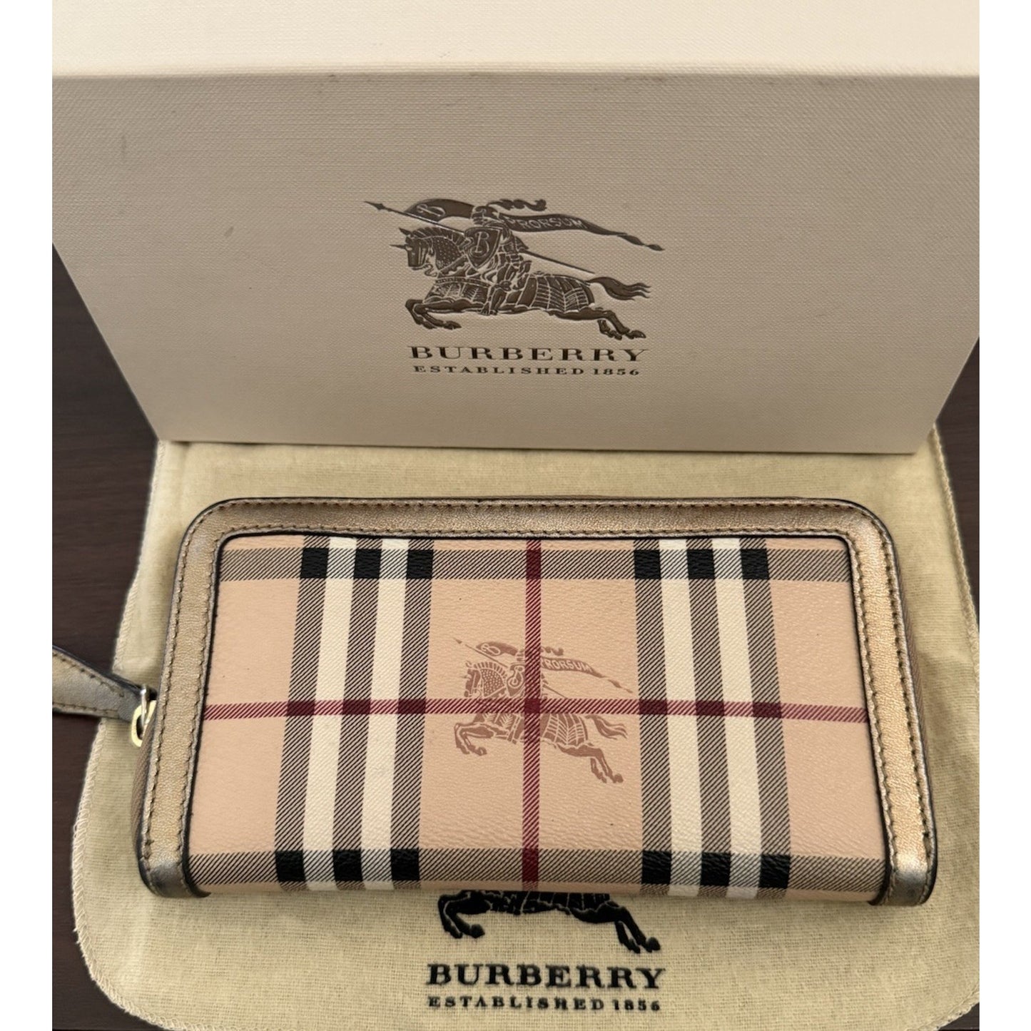 Burberry Nova Check Beige Plaid Zip Around Long Wallet Excellent Condition!