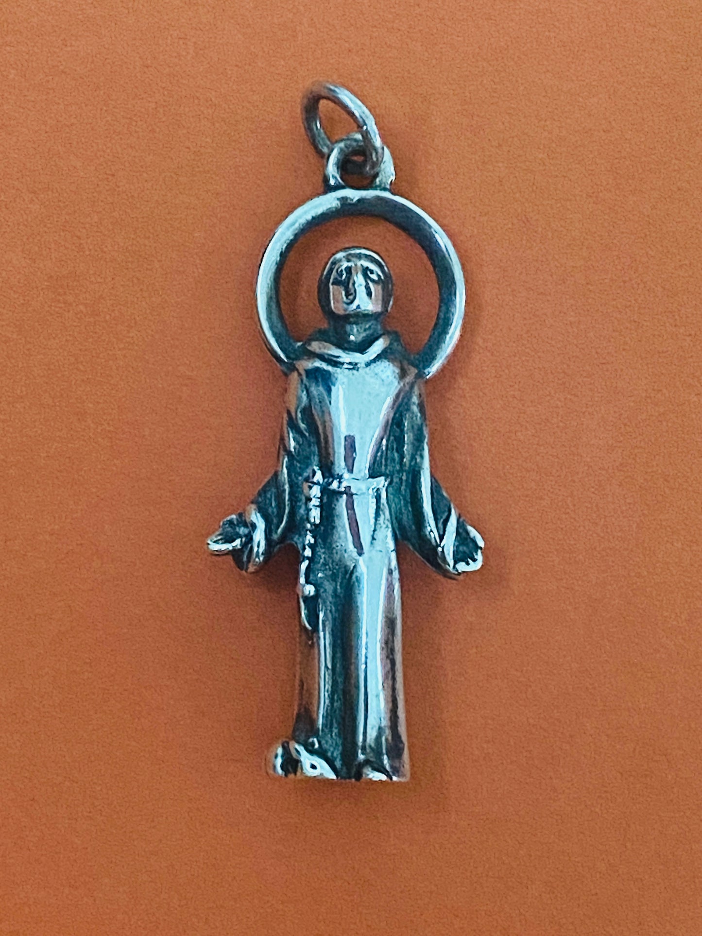 Preowned James Avery Retired RARE HTF St Francis of Assisi Pendant