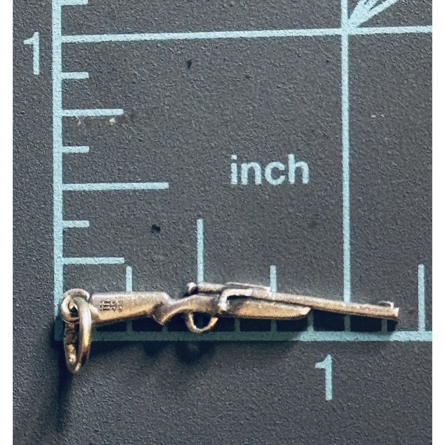 Pre Owned James Avery Retired 3D Bolt Action Rifle Charm