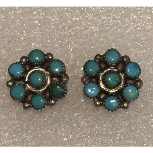 Vintage Zuni Style Turquoise Cluster Stud Earrings Sterling Silver Flower 1/2”