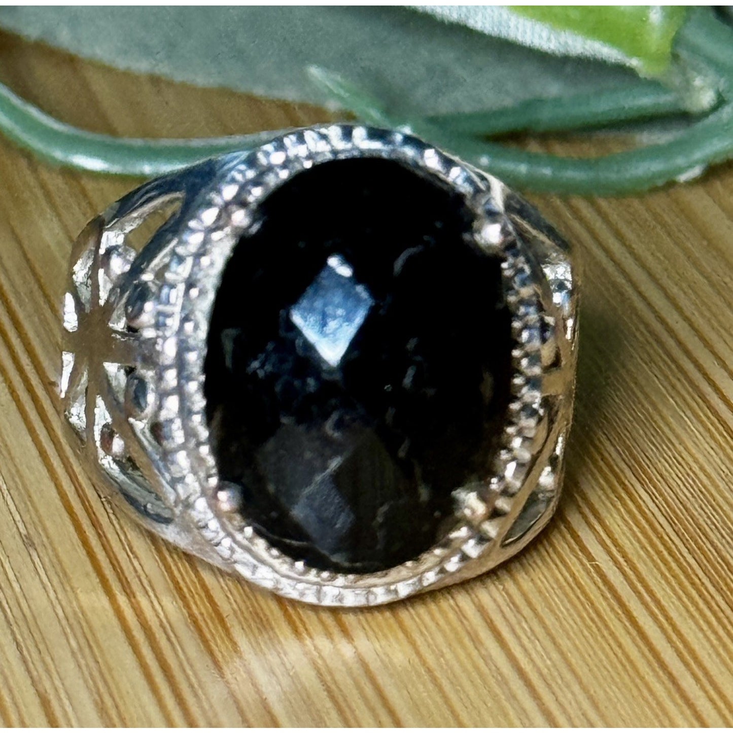 Vintage 925 Sterling Silver Faceted Black Onyx Filigree Statement Ring Size 7