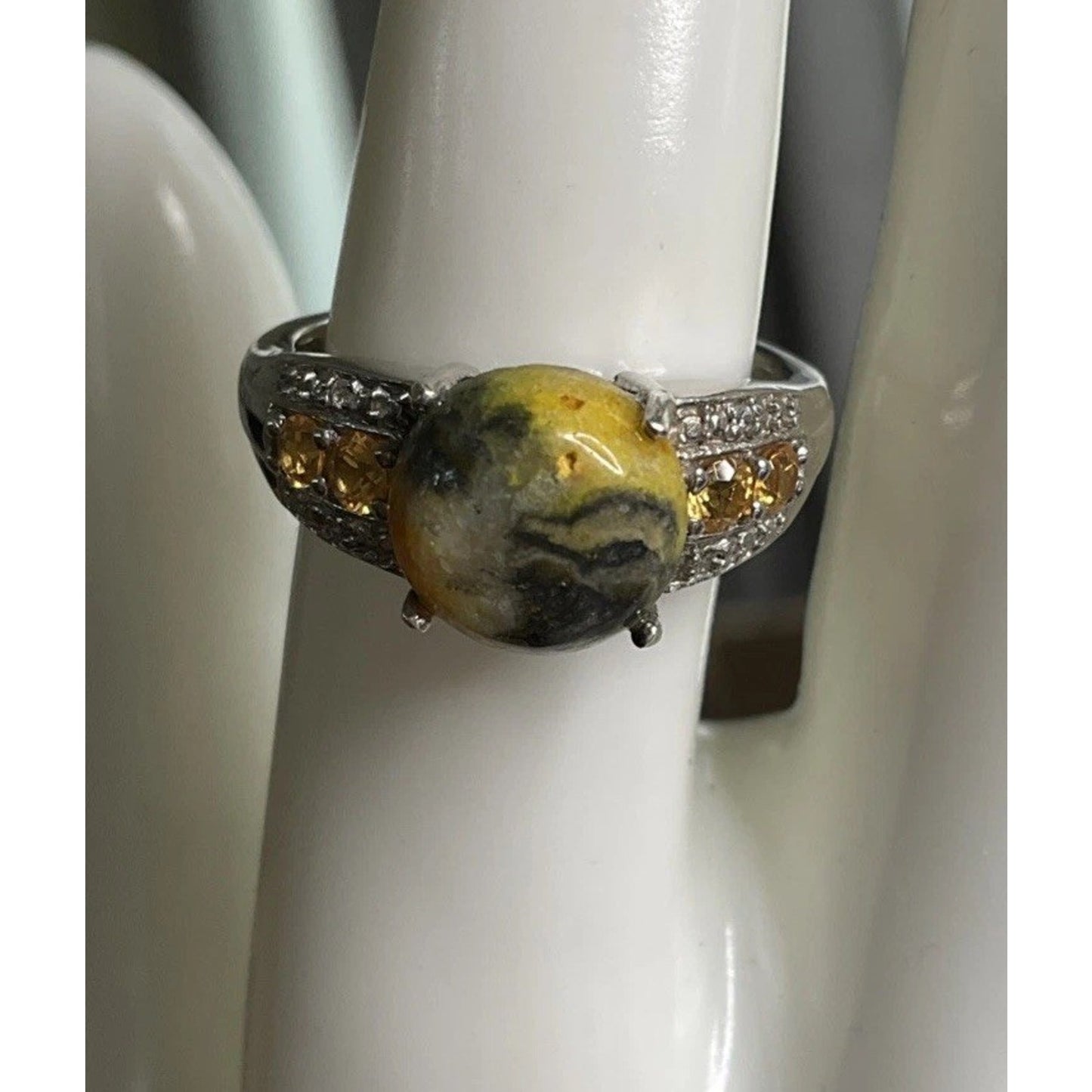 Vintage Bumblebee Jasper Yellow Green Cabochon Sterling Silver Ring Size 8.5