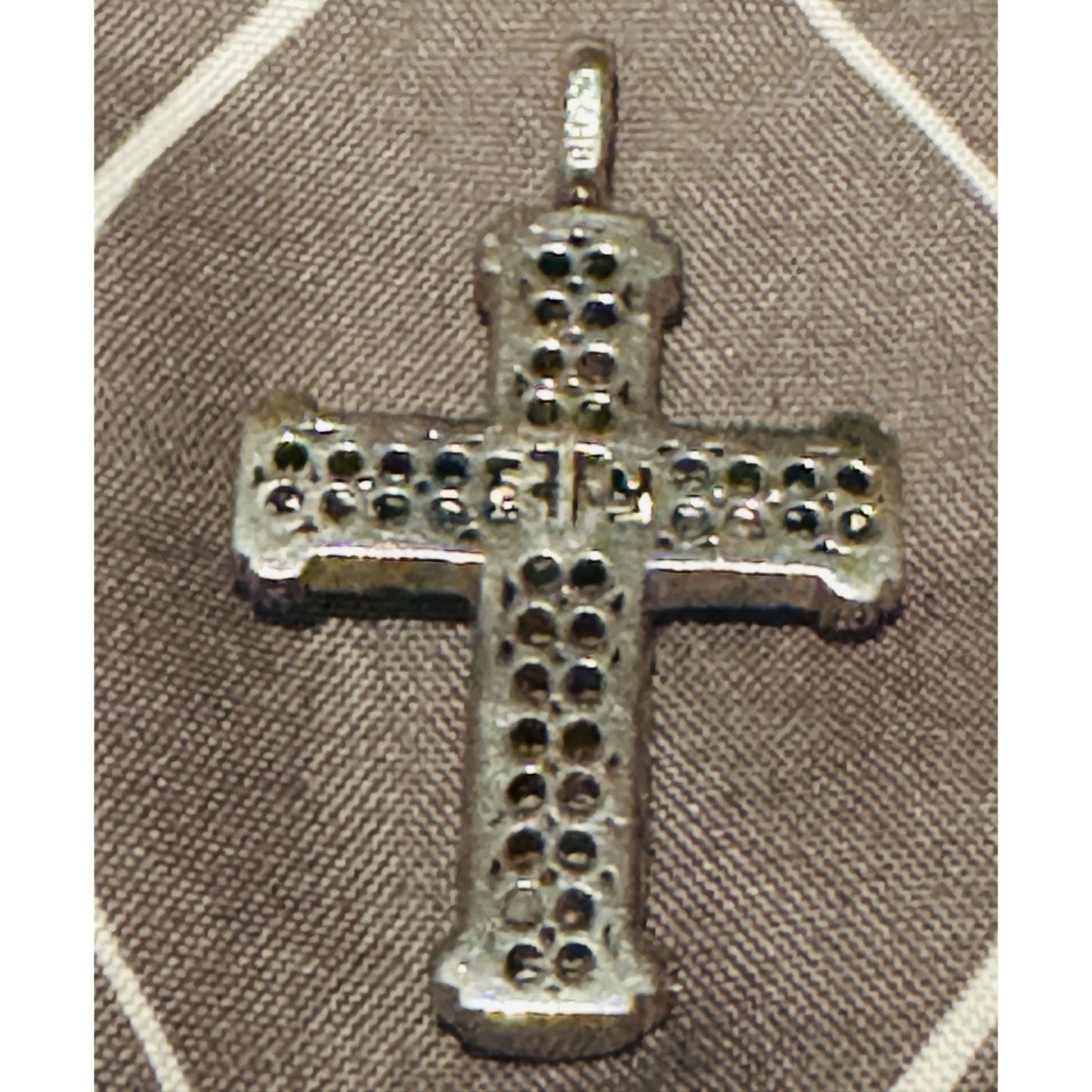 BH 925 Sterling Silver Diamond Accent Nugget Cross Pendant 7.4g 1.6”