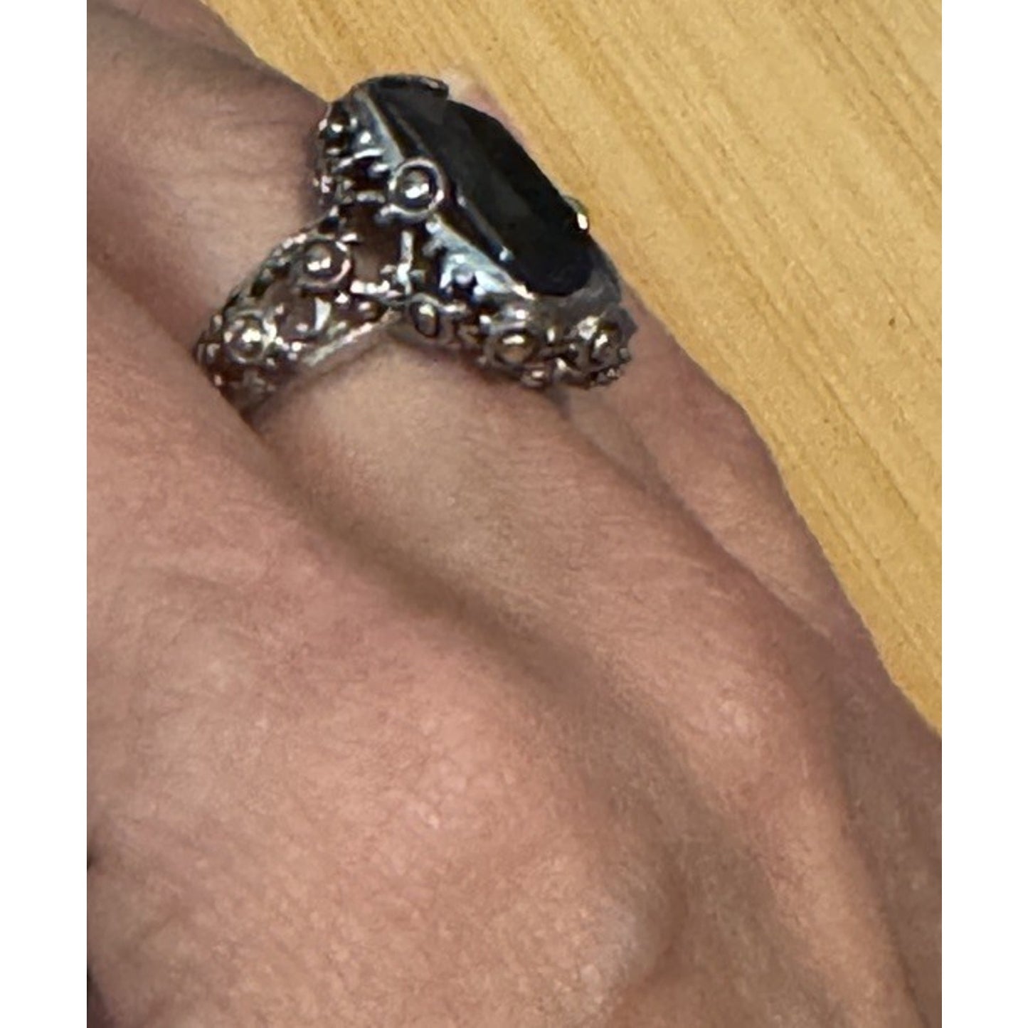 Vintage 18K GE Black Faceted Stone Cocktail Ring Gothic Victorian Revival Sz 8.5