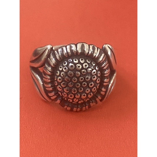 James Avery Retired Silver Sunflower Ring Size 8 Pre-Owned