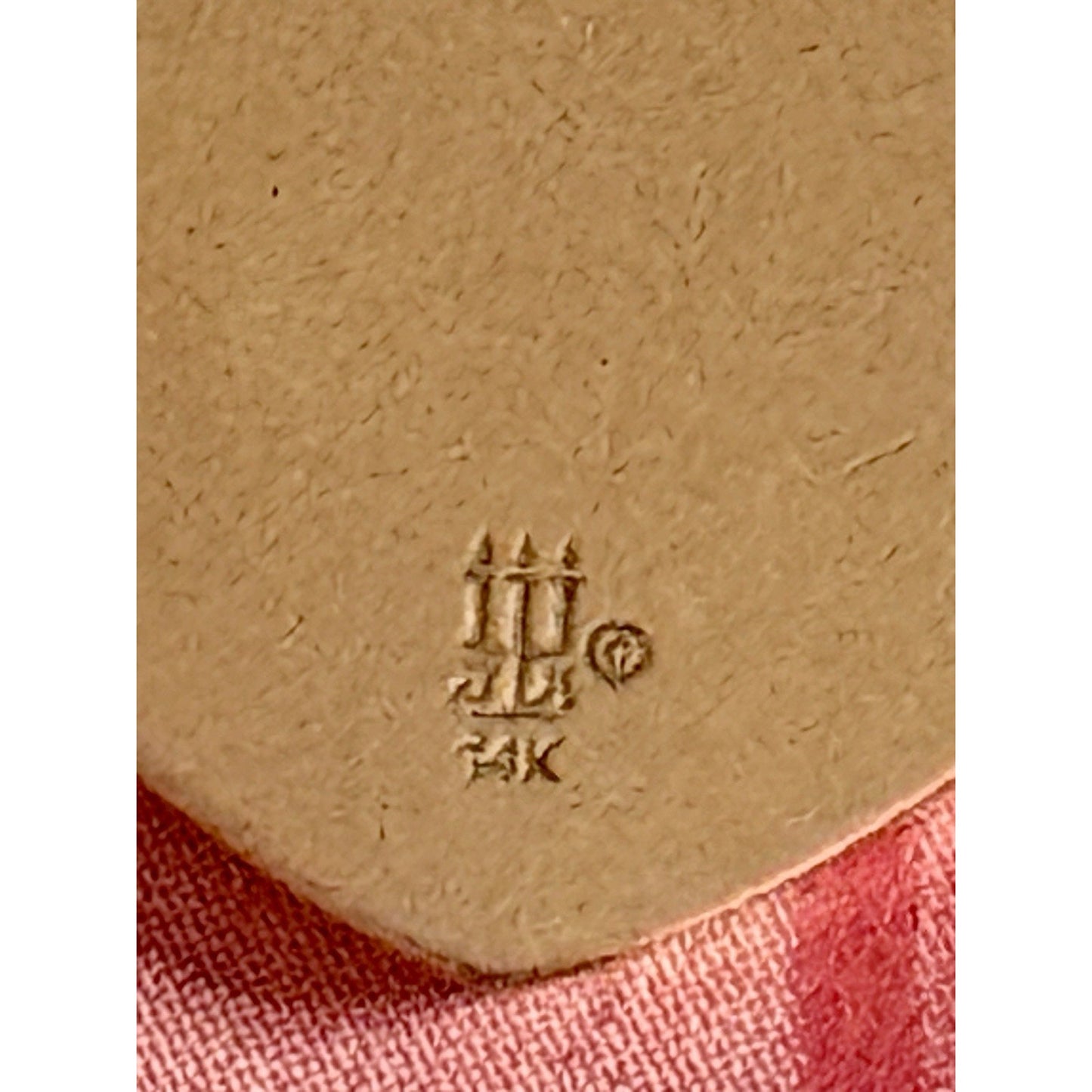 Pre owned James Avery Retired RARE 14k Gold Heart ASL I Love You Heart Pendant Charm 6 gr