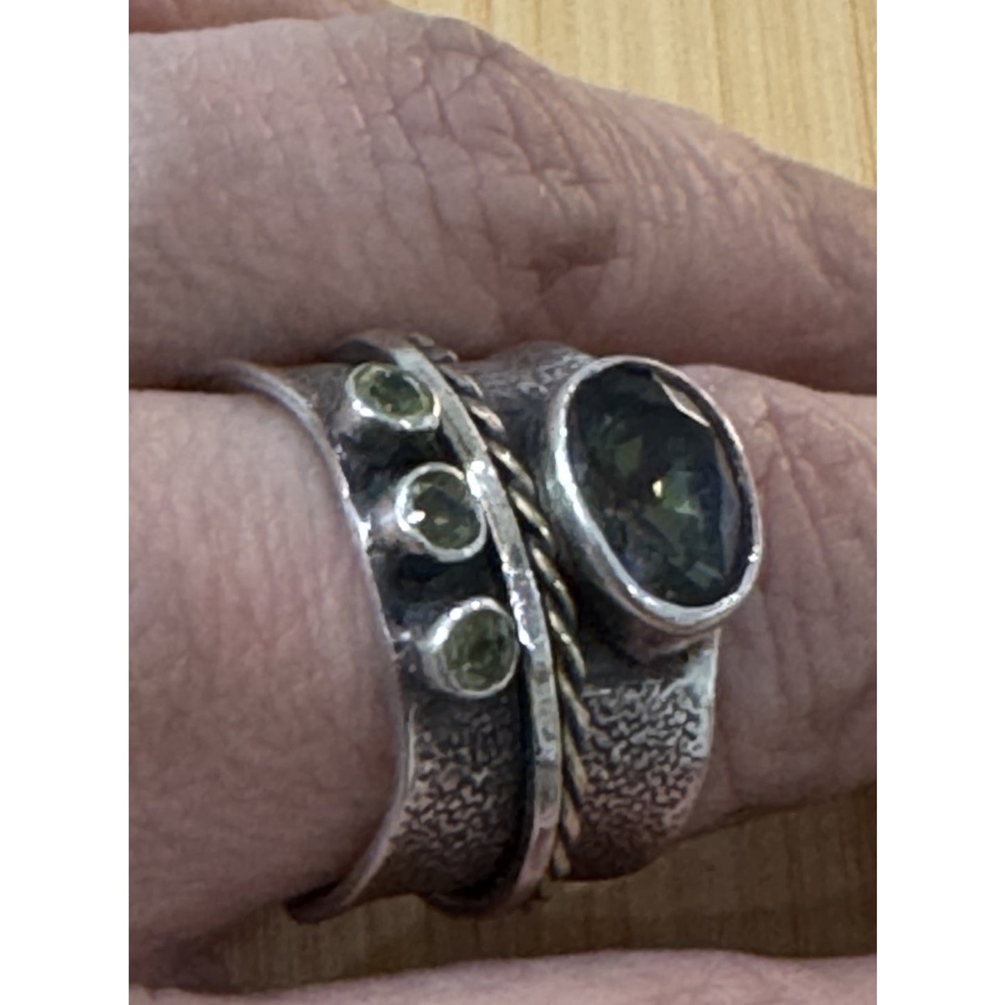 Bali Sterling Silver Mystic Quartz Peridot Gemstone Spinner Sz 8 Meditation Ring