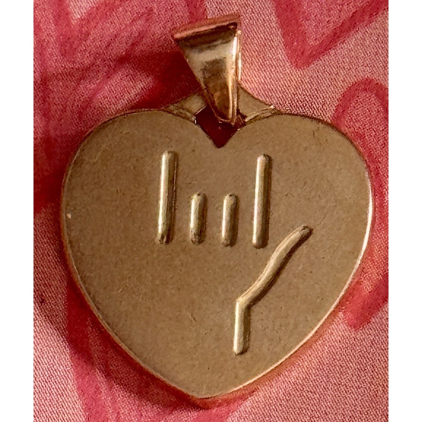 Pre owned James Avery Retired RARE 14k Gold Heart ASL I Love You Heart Pendant Charm 6 gr