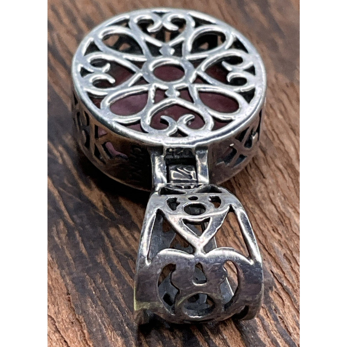 VintageSterling Silver Red Cabochon Pendant Ornate Filigree Bail