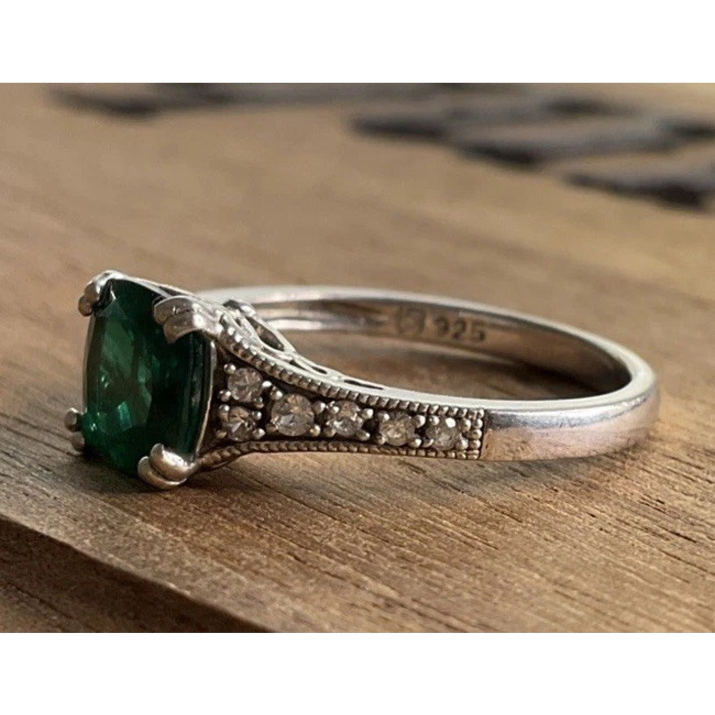 Vintage Sterling Silver Emerald Style Green Stone w/ White Sapphires Ring Size 7