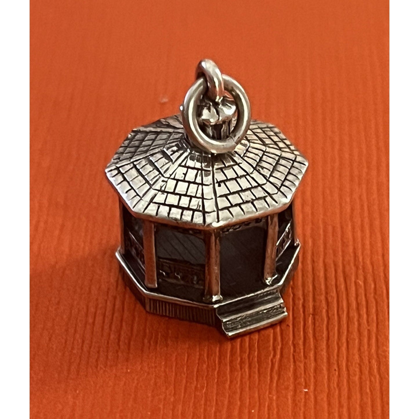 James Avery Retired Sterling Silver 3D Gazebo Charm Pre-Owned