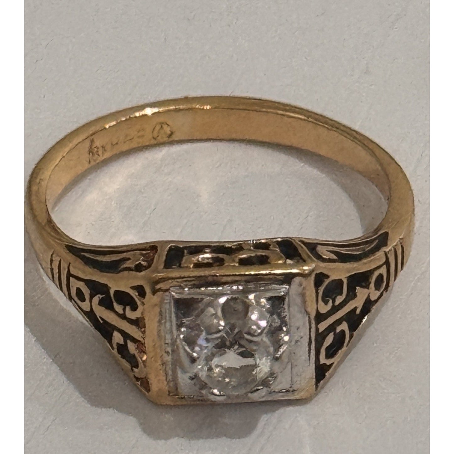 Vintage 18K HGE Yellow Gold Tone Illusion CZ Diamond Ring Art Deco Style 7.5