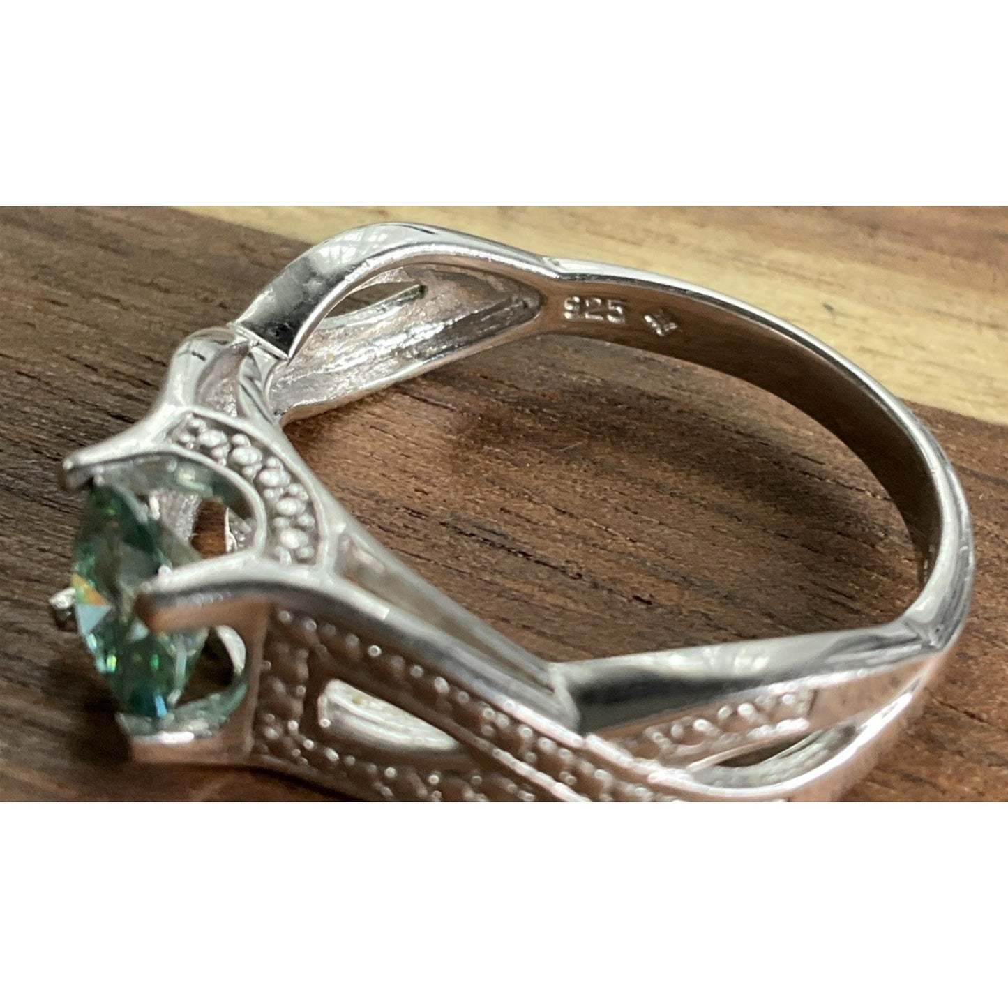 Vintage Sterling Silver Green Moissanite 925 Ring Size 9 Engagement Love Gift