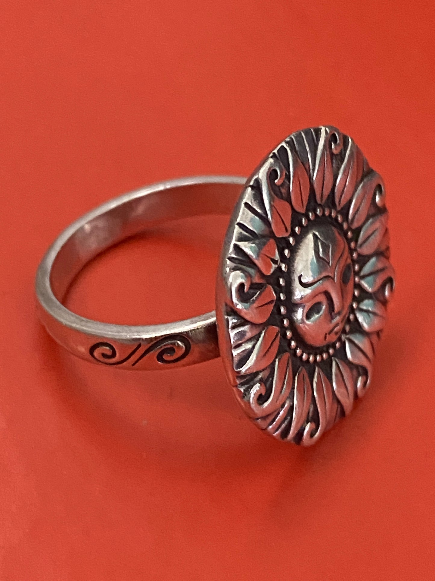 Preowned James Avery Retired HTF You Are My Sunshine Silver Ring Size 10.5