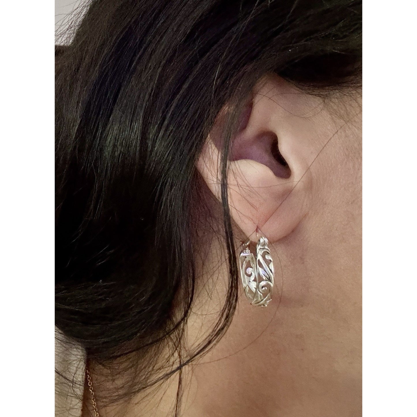 Vintage Sterling Silver Vine Hoop Earrings 925 TH Scroll Design Thailand 2.5g