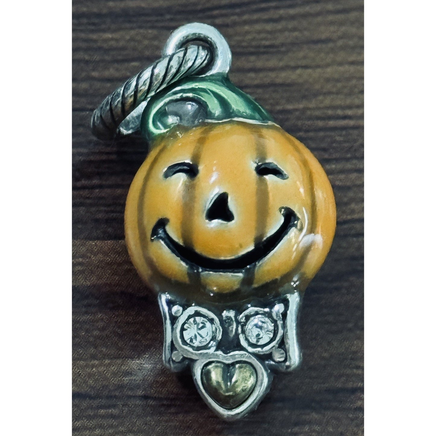 Brand New RETIRED Brighton J91782 JACK O LANTERN Enameled Silver Tone Charm